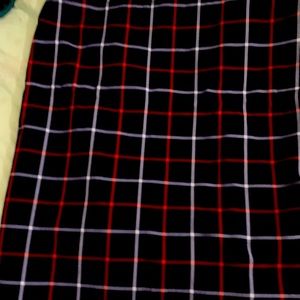 Tommy Hilfiger above knee skirt size 16